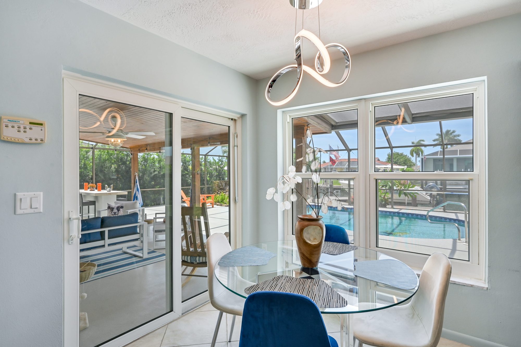 Interior real estate photo by NaplesArchMedia