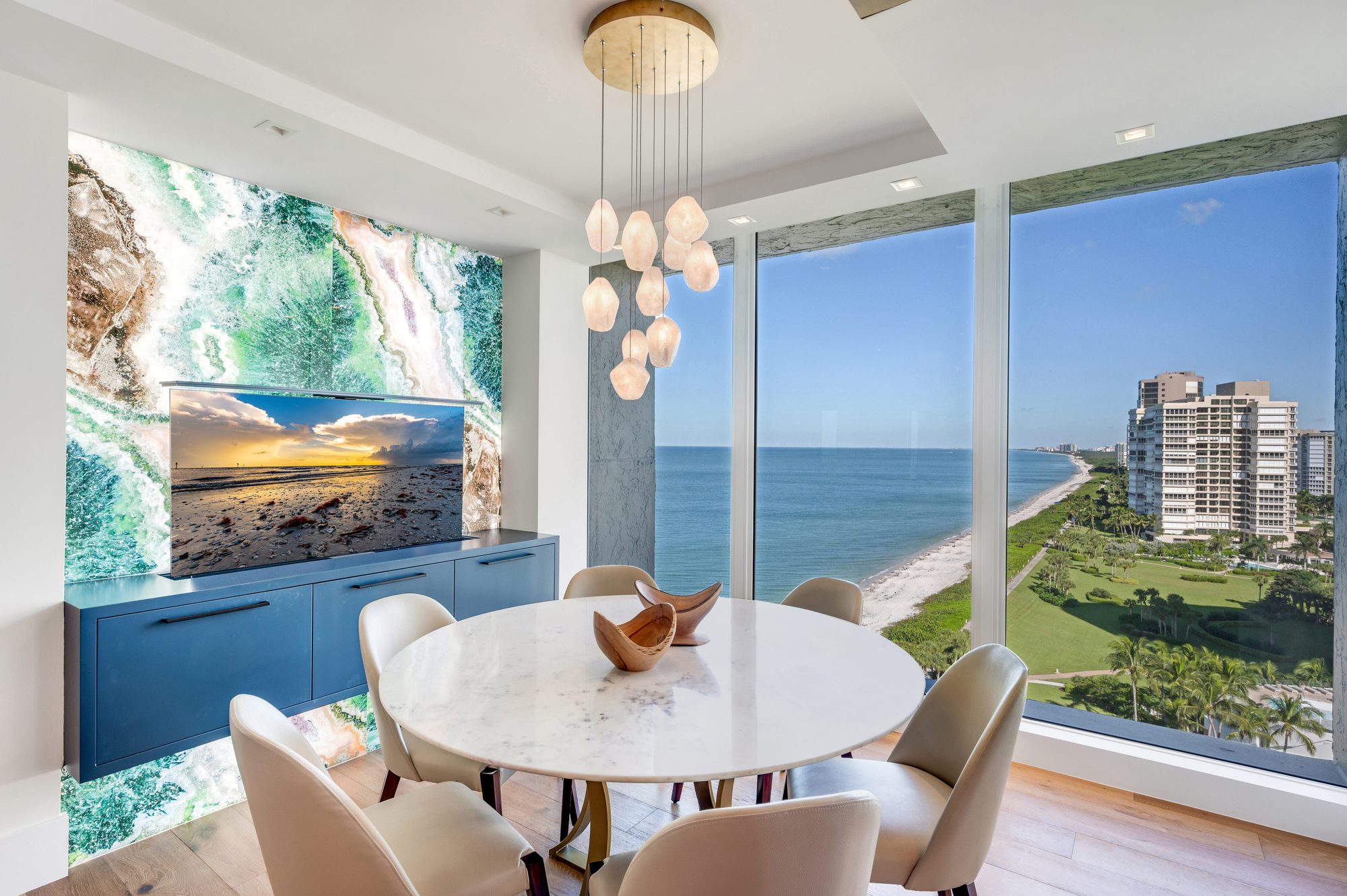 Interior real estate photo by NaplesArchMedia