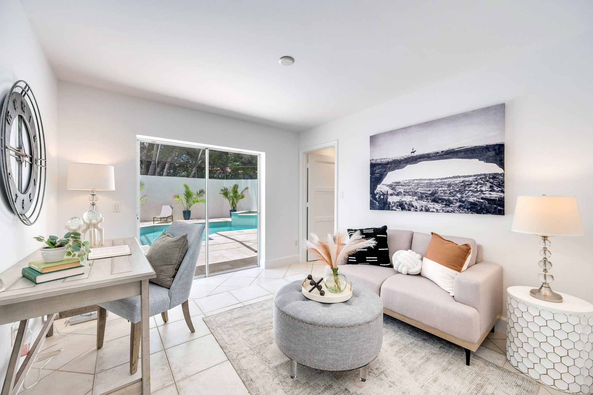 Interior real estate photo by NaplesArchMedia